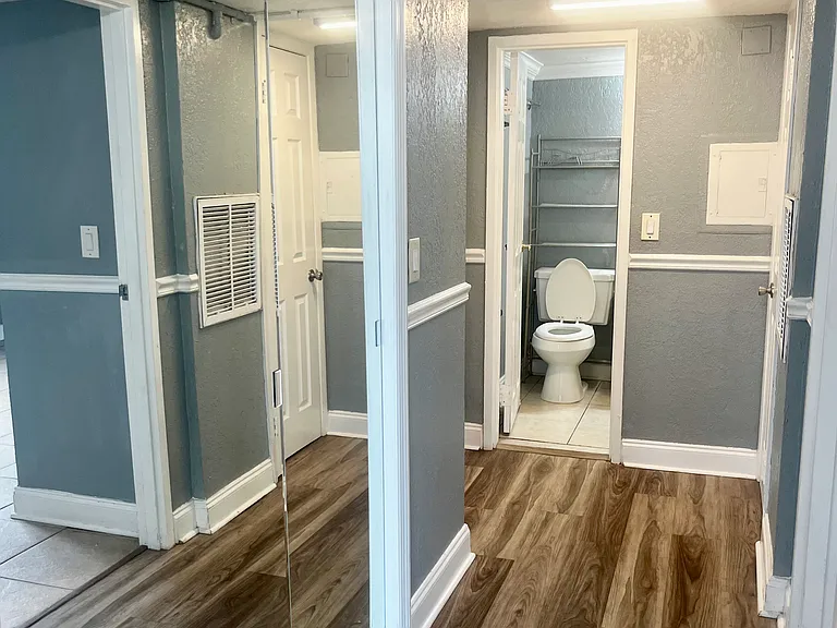 311 W Ashley St #907 — Photo 7