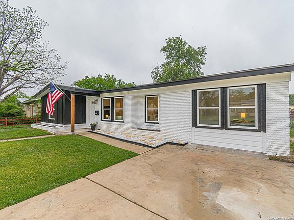 3rd image of 2426 W Huisache