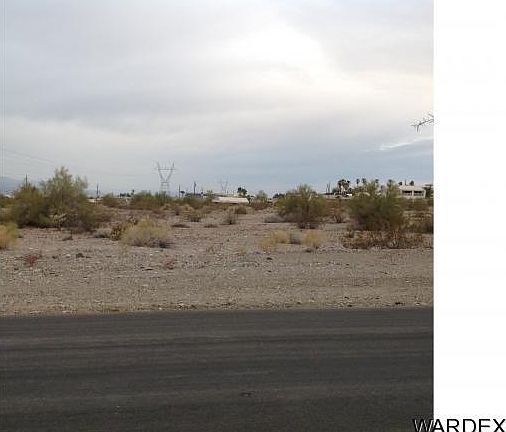 5th image of 3960 Sponson Dr