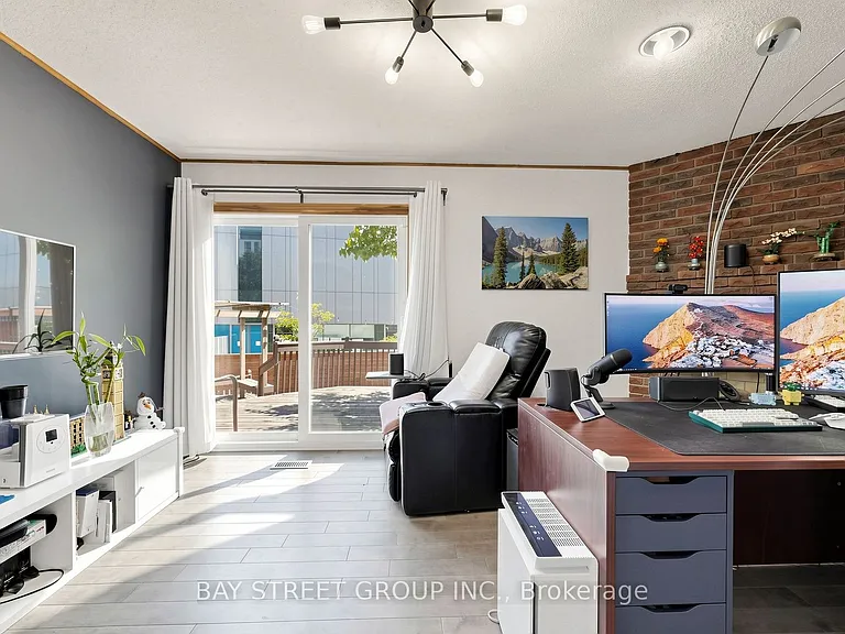 65 Bessarion Rd — Photo 31