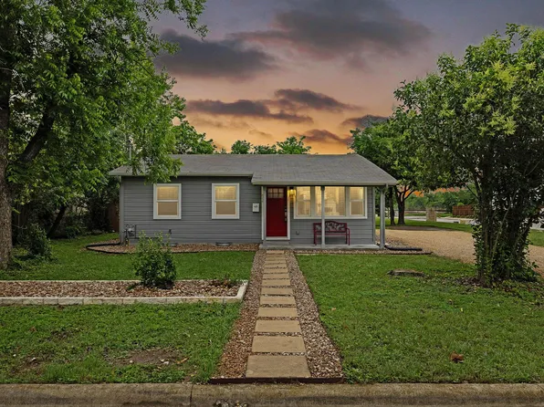606 E 19th St, Georgetown, TX 78626