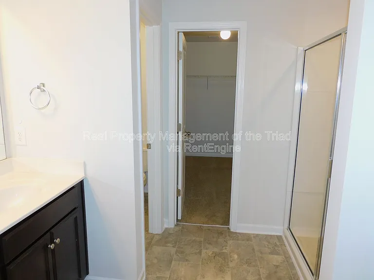 390 Spaulding St — Photo 20