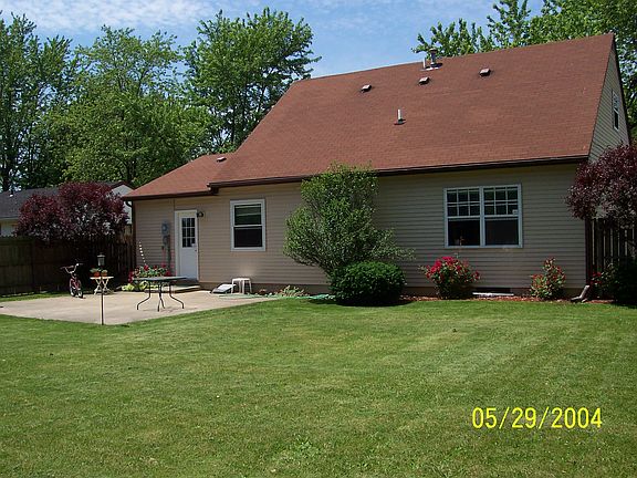 4th image of 3466 Chaucer Dr