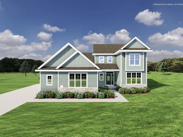 7981 Preserve PARKWAY, Mequon, WI 53097