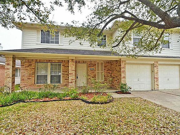 2nd image of 15303 Inks Lake Dr