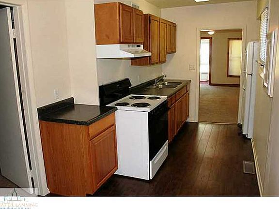 5th image of 622 N Foster Ave