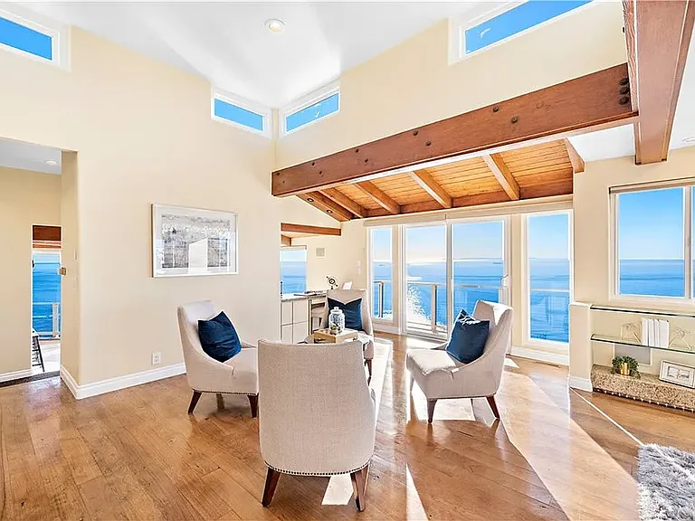 2501 Duarte Way — Photo 16