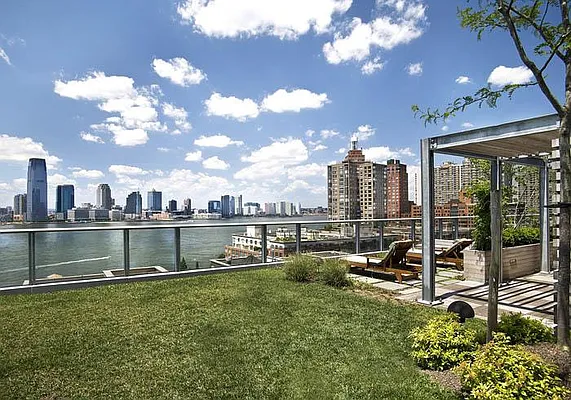 Rented by Douglas Elliman | media 29