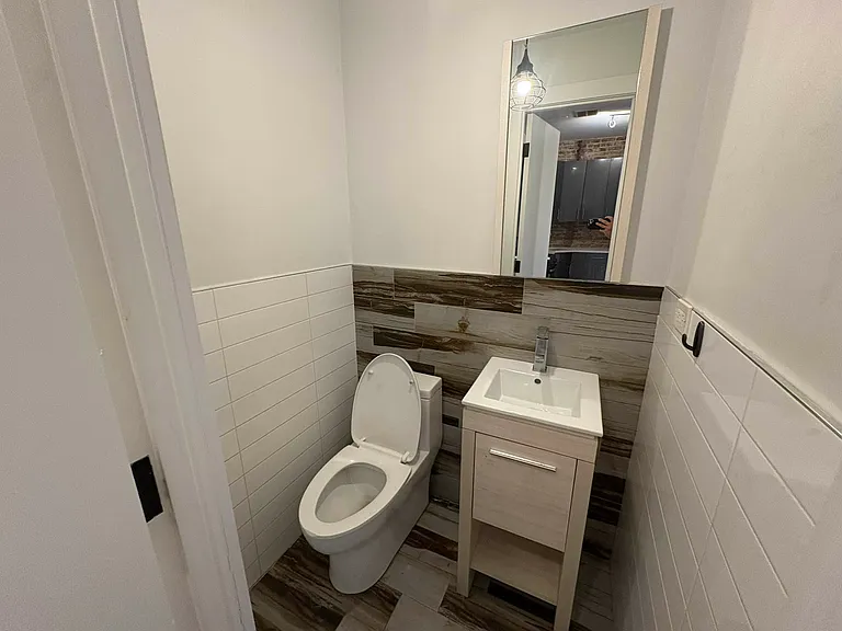 2366 Pacific St #3D — Photo 7