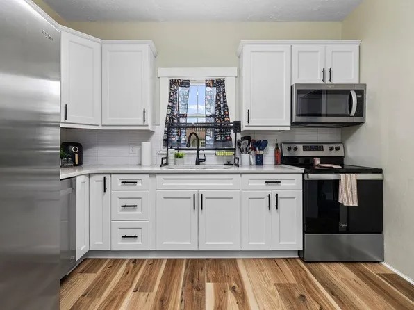 609 N Bayard Ave, Waynesboro, VA 22980