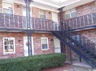 198 Crescent Ave APT 17, Louisville, KY
