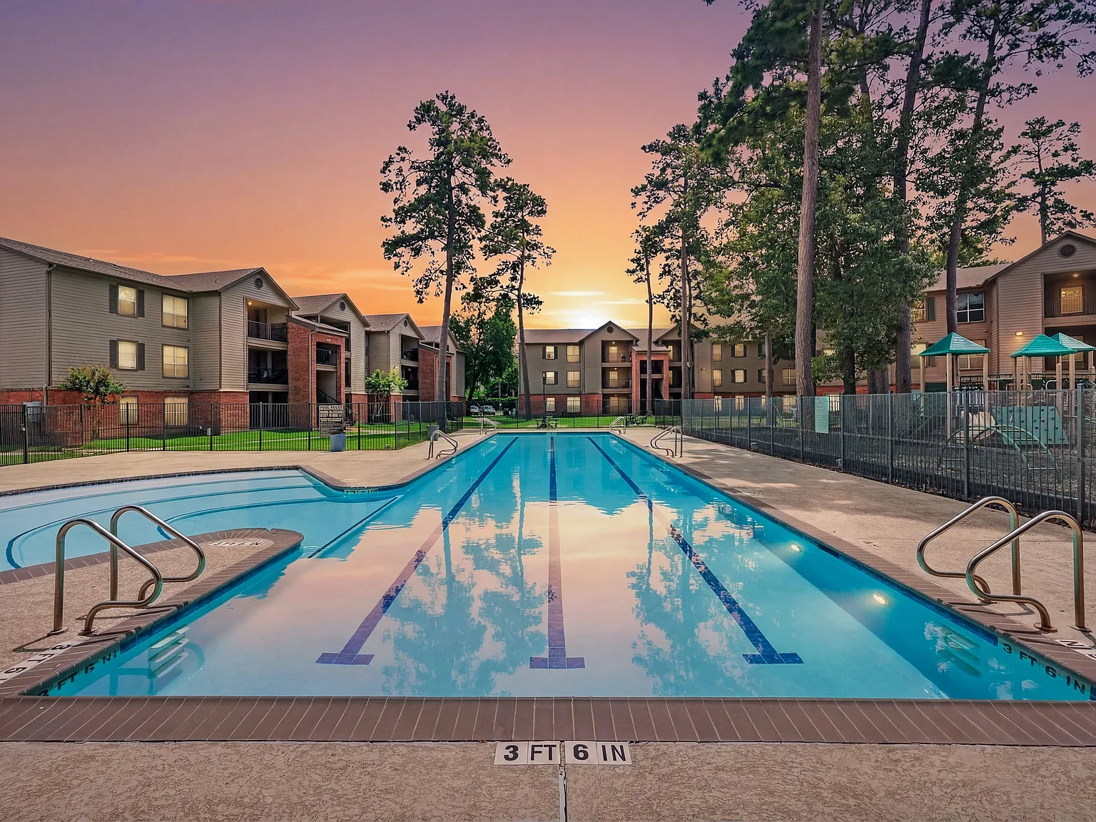 The Retreat at Spring Apartments — Photo 1