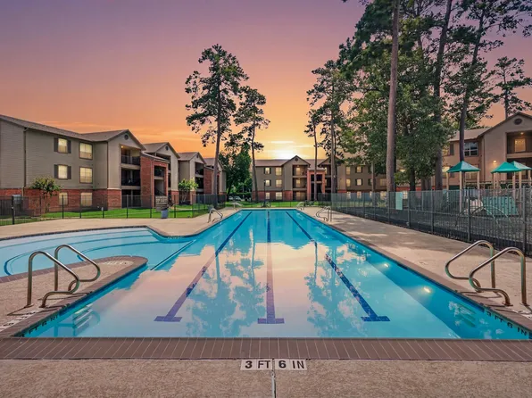 The Retreat at Spring Apartments