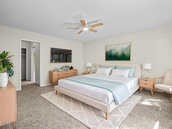 5th image of 416 Pocano Ln