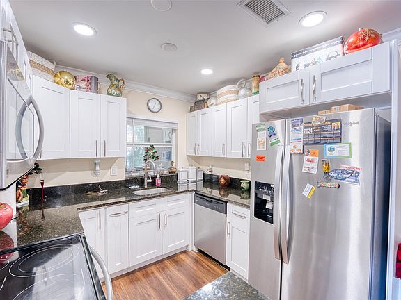 5th image of 3643 SW Natura Avenue #A