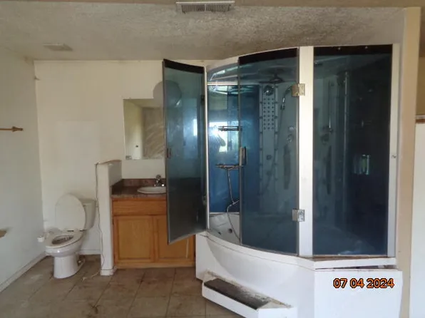 242 Ice Plant Rd W, McIntosh, NM 87032