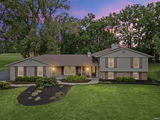 3709 Capilano Dr, West Lafayette, IN 47906