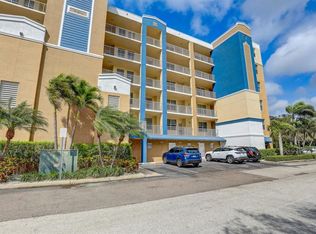 960 Starkey Rd APT 2405, Largo, FL 33771