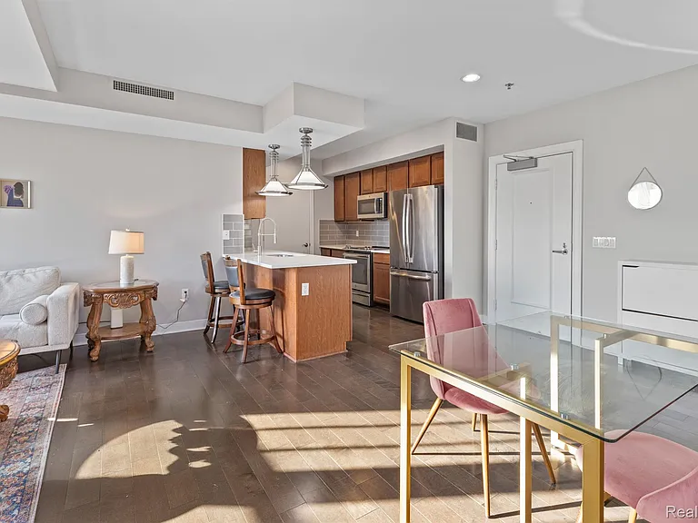 525 W Lafayette Blvd #13C — Photo 11