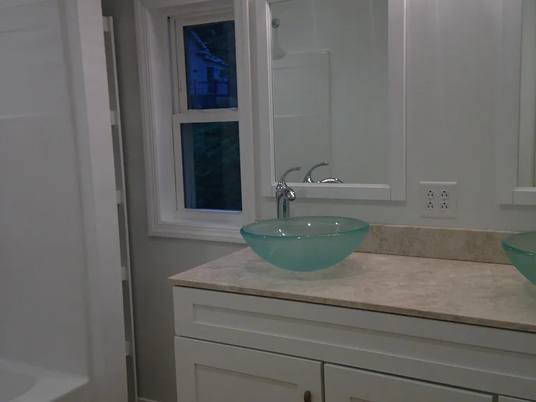 348 Waitman St — Photo 18