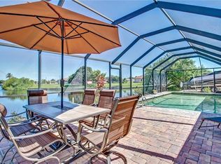 2573 Surfside Blvd, Cape Coral, FL 33914