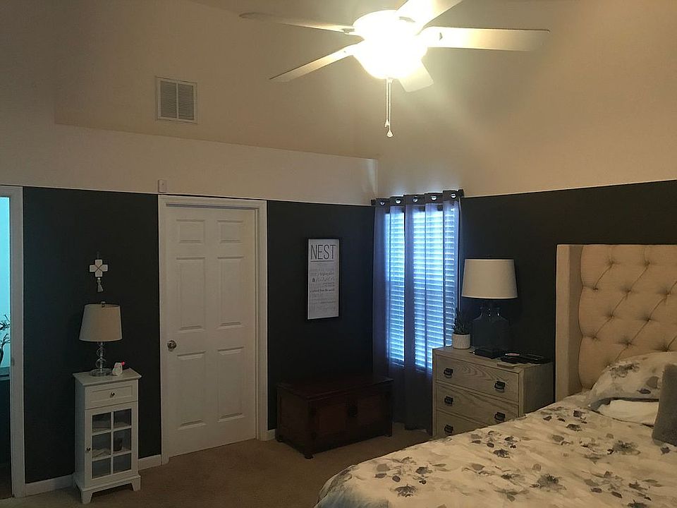1st image of 152 Kensington Pl