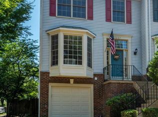 5807 Clapham Rd, Alexandria, VA 22315