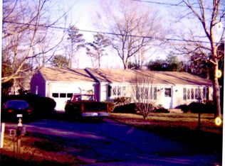 126 Sheaffer Rd, Centerville, MA 02632