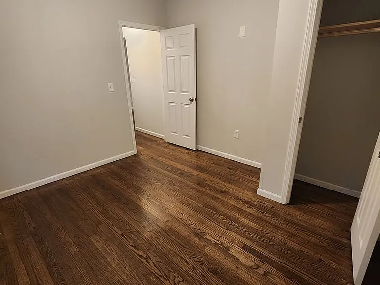 351 Porter St — Photo 17