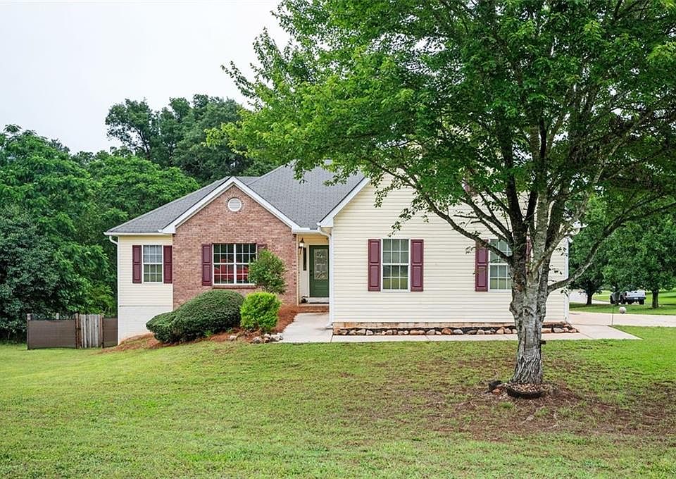 1st image of 409 Cold Springs Ln
