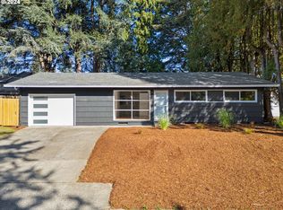 9911 SE Taggart St, Portland, OR 97266