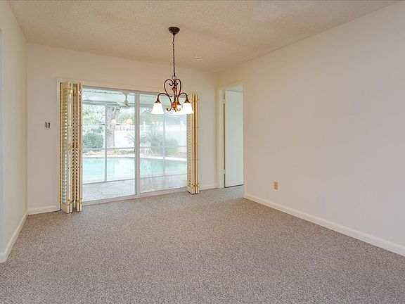 5th image of 1192 Lady Susan Dr