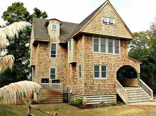 236 Sir Chandler Dr, Kill Devil Hills, NC 27948