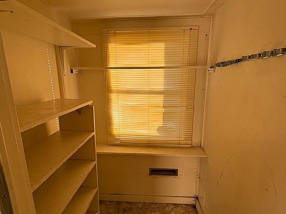 4th image of 3139 California St