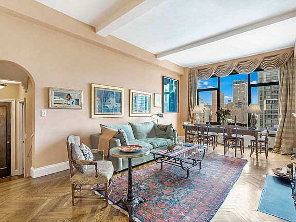 3rd image of 400 E 59th St #E12