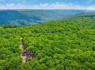 540 Cumberland Cove Rd, Monterey, TN 38574