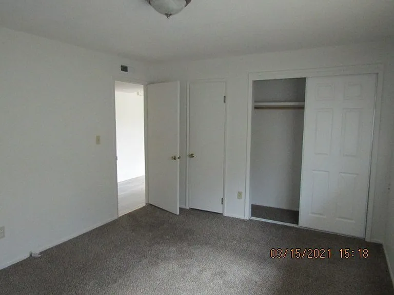 2417 & 2419 Happy Valley Dr — Photo 8