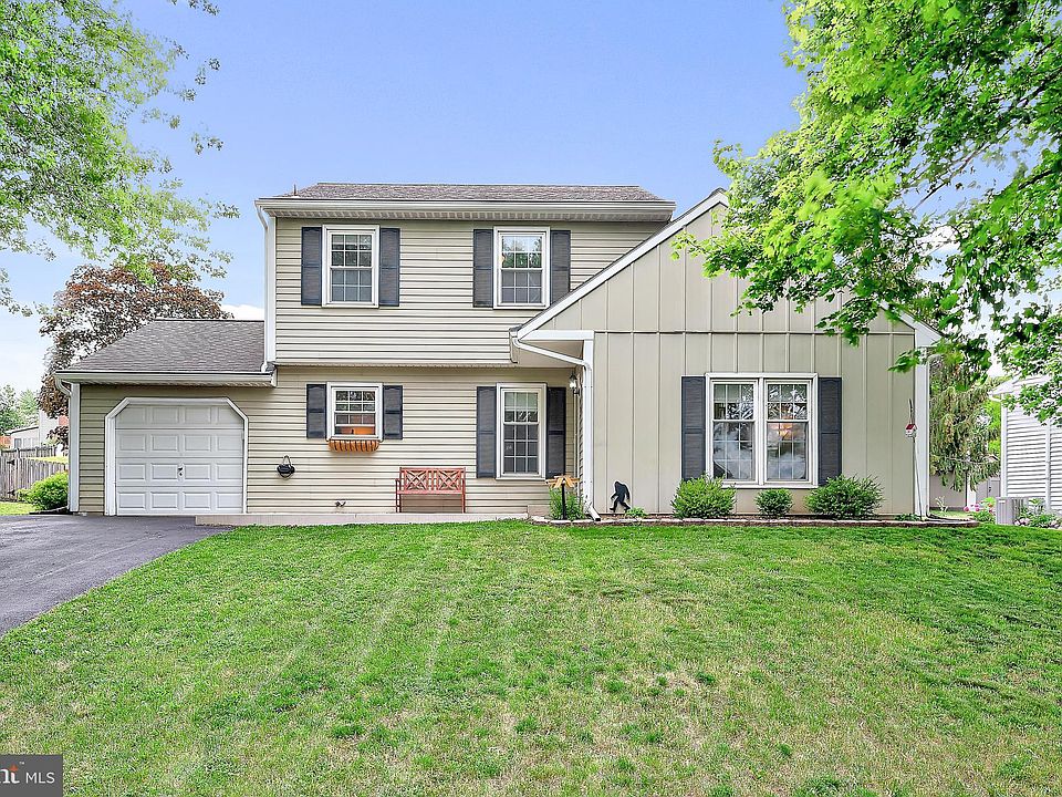 2028 Rock Fall Rd, Harrisburg, PA 17110 Zillow