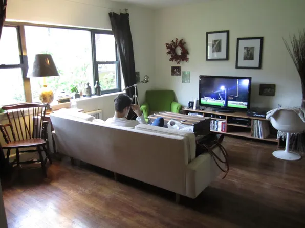 108 Longwood Ave, Brookline, MA