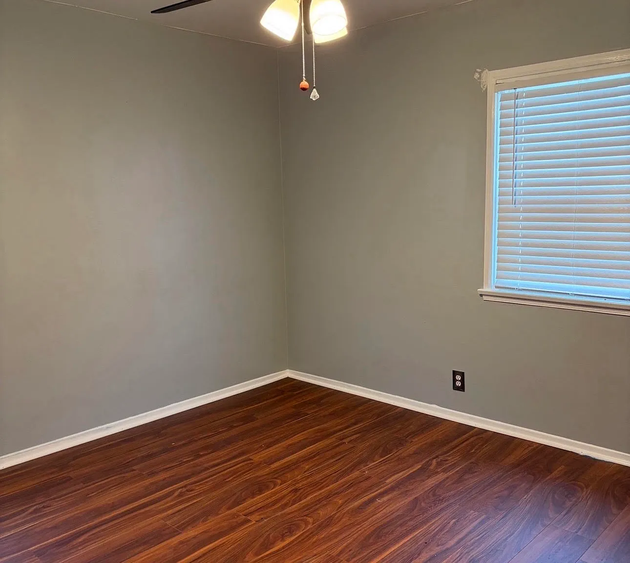 3 bed, 1357 sqft, $3,900 — Photo 4