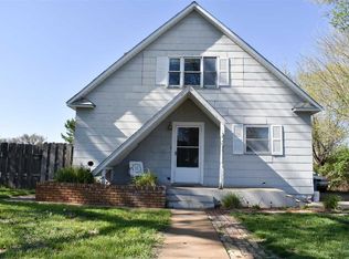 613 W 12th St, Ellis, KS 67637