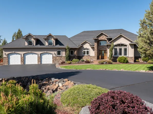 1832 SE Blue Skies Ln, Prineville, OR 97754