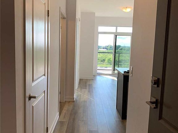 4th image of 5055 Greenlane #502
