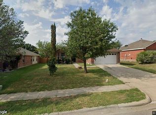 1413 Carrigan Ln, Denton, TX 76207