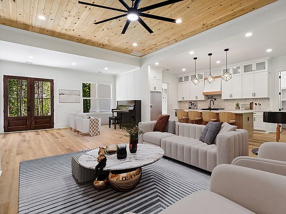 3rd image of 126 Jerusalem Farms Trl