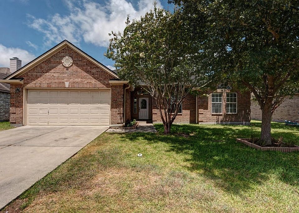 1st image of 7230 Crapemyrtle Dr