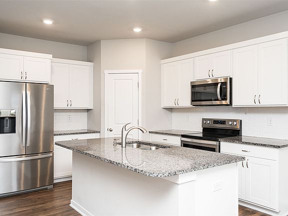 4th image of 4302 NW Sharmin Dr