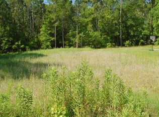 460 Thomas St, Bay St Louis, MS 39520