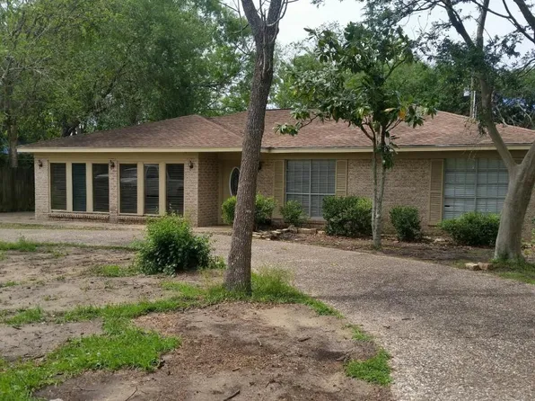 261 Berry Rd, Beaumont, TX 77706