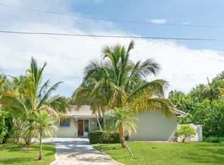 104 Amigos Rd, Melbourne Beach, FL 32951